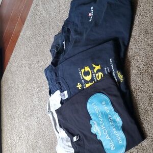 Set of 5 tech/alcohol tshirts